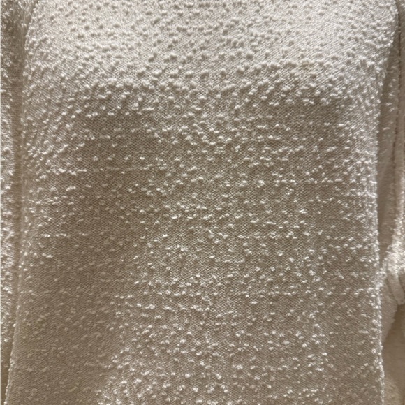 Cream textured sweater top size s - Picture 2 of 5